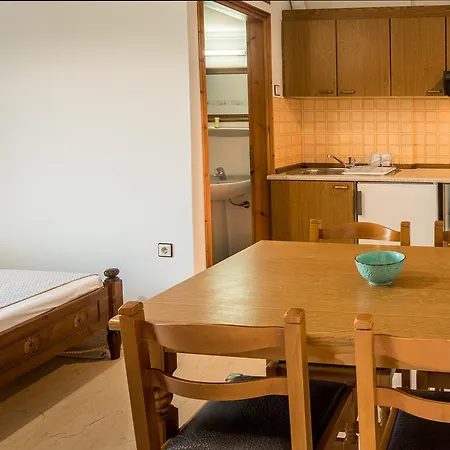 Merabello Aparthotel Agia Marina (Crete)